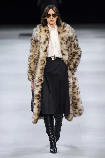Look 34